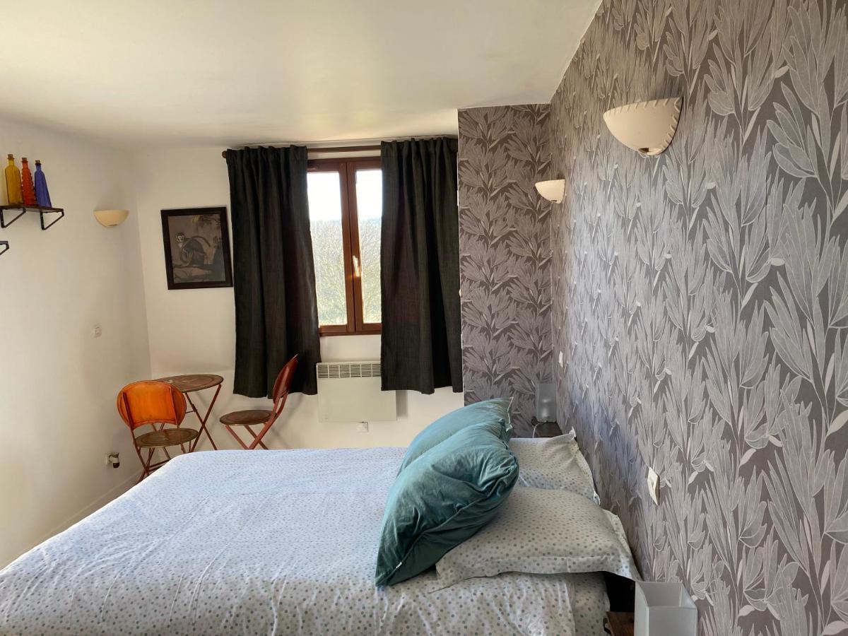 Bed and Breakfast Le Domaine Du Gravier Грама Экстерьер фото